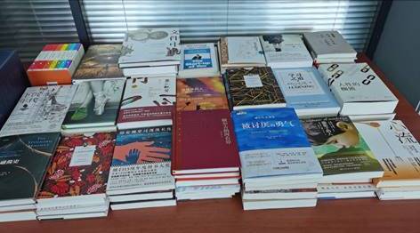 说明: http://www.jisu.edu.cn/__local/6/91/16/F4D788296F3C2DC963A5037FBEE_D7C887CF_70BB.png